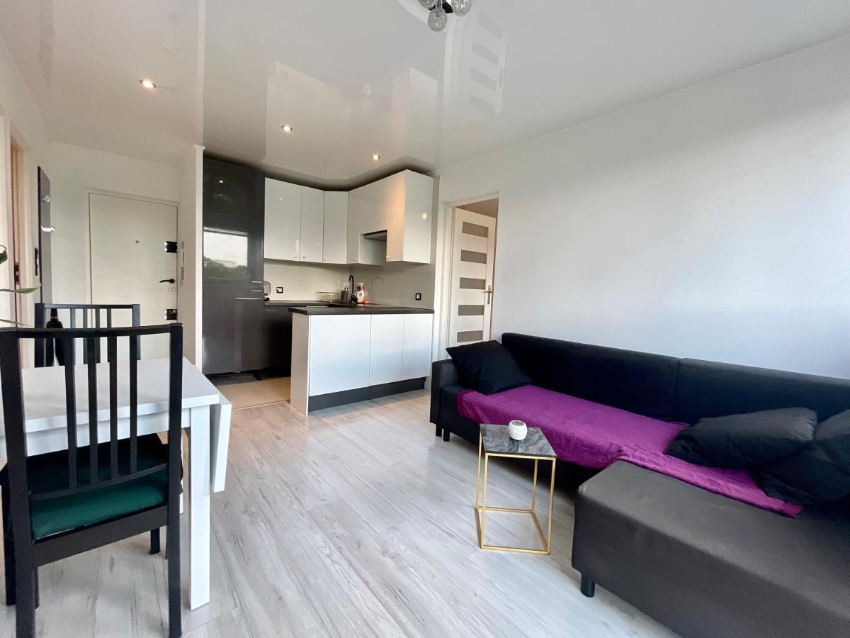 Sasi - Cozy Apartment For 6 People In Centre Varsó Kültér fotó